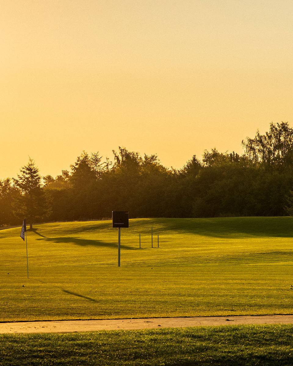 TrackMan Range at sunset