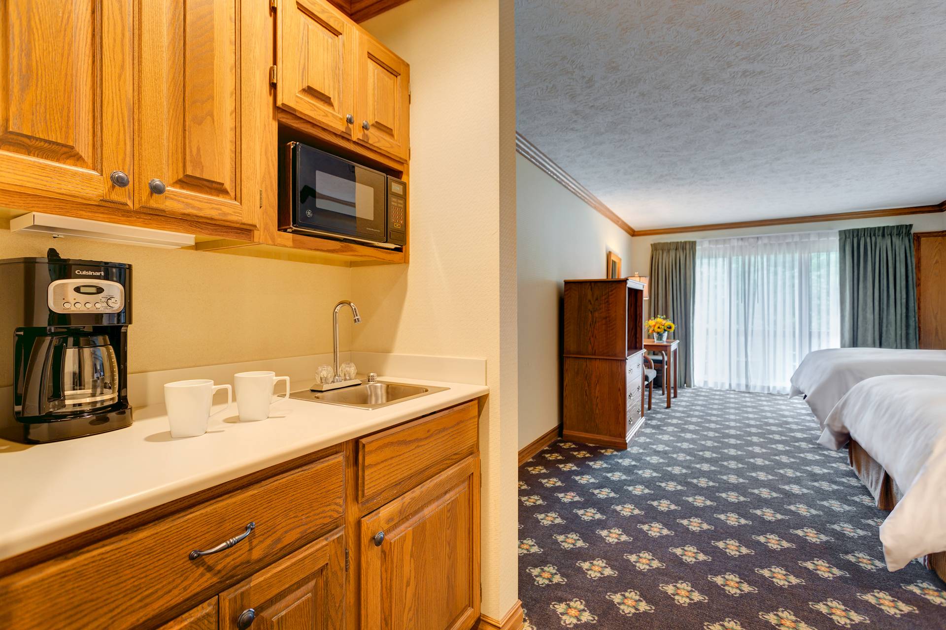 The Heather Highlands Inn Kitchenette