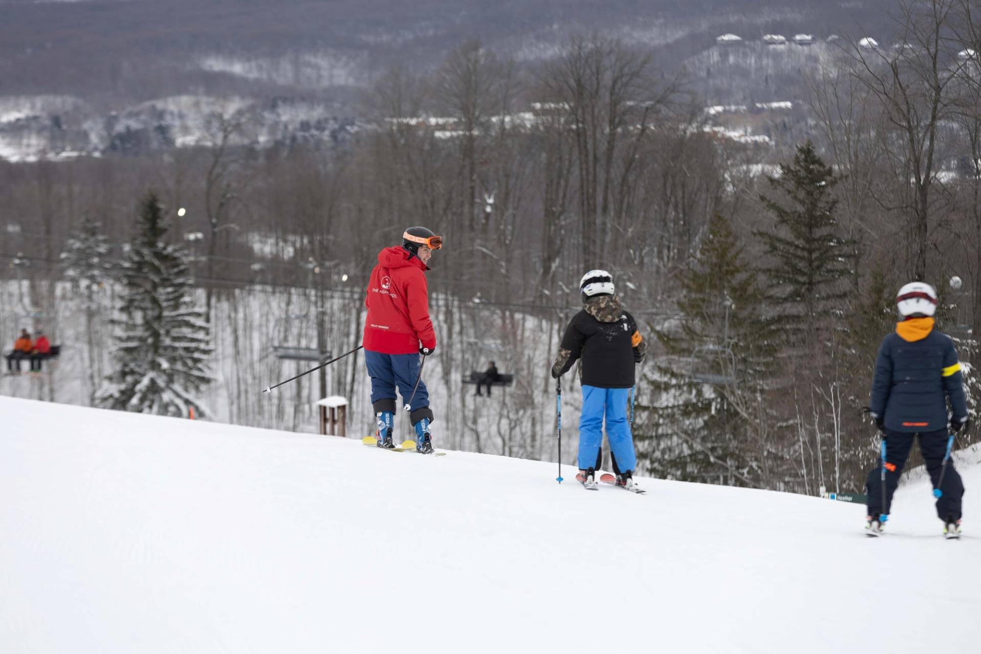 Kid ski lesson