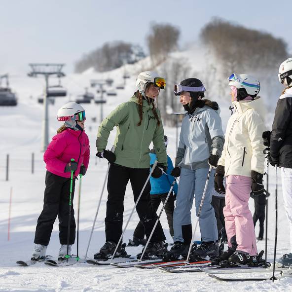 A group of skiers at The Highlands