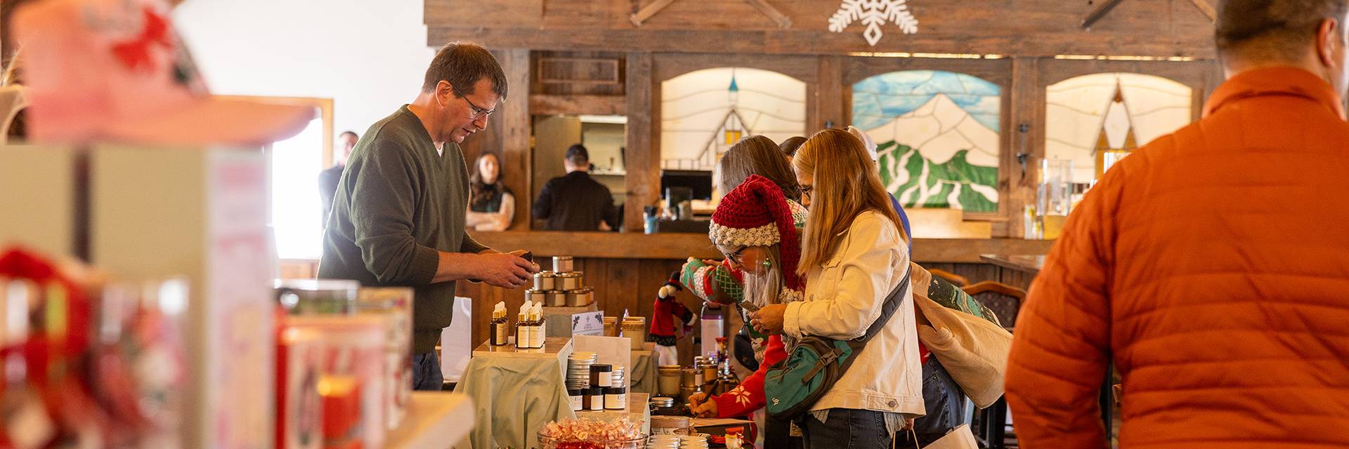 Bubbles & Bows event at The Highlands