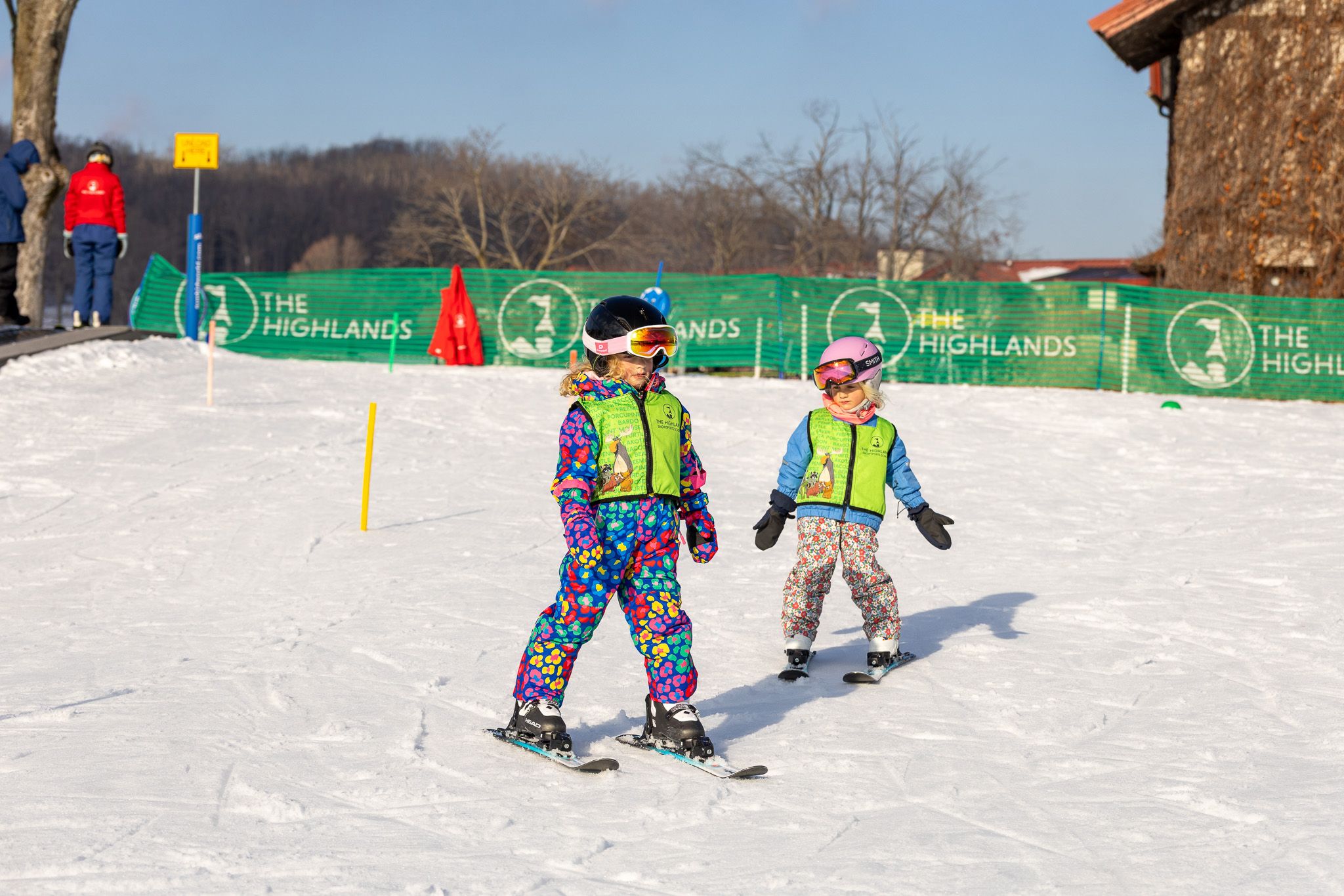 A kids ski lesson at The Highlands
