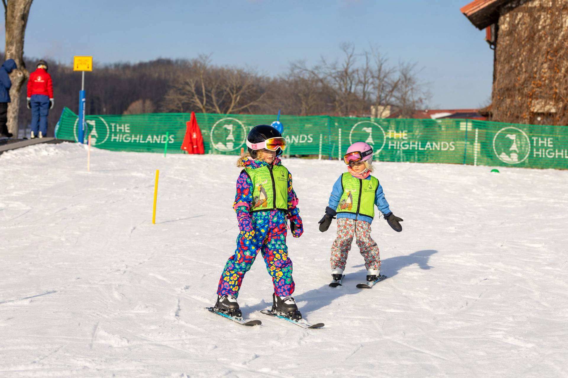 A kids ski lesson at The Highlands