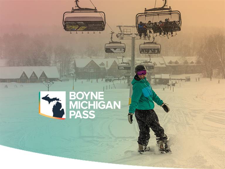 A snowboarder at The Highlands