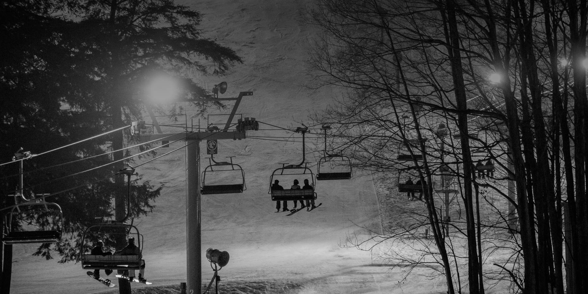 Night skiing at The Highlands
