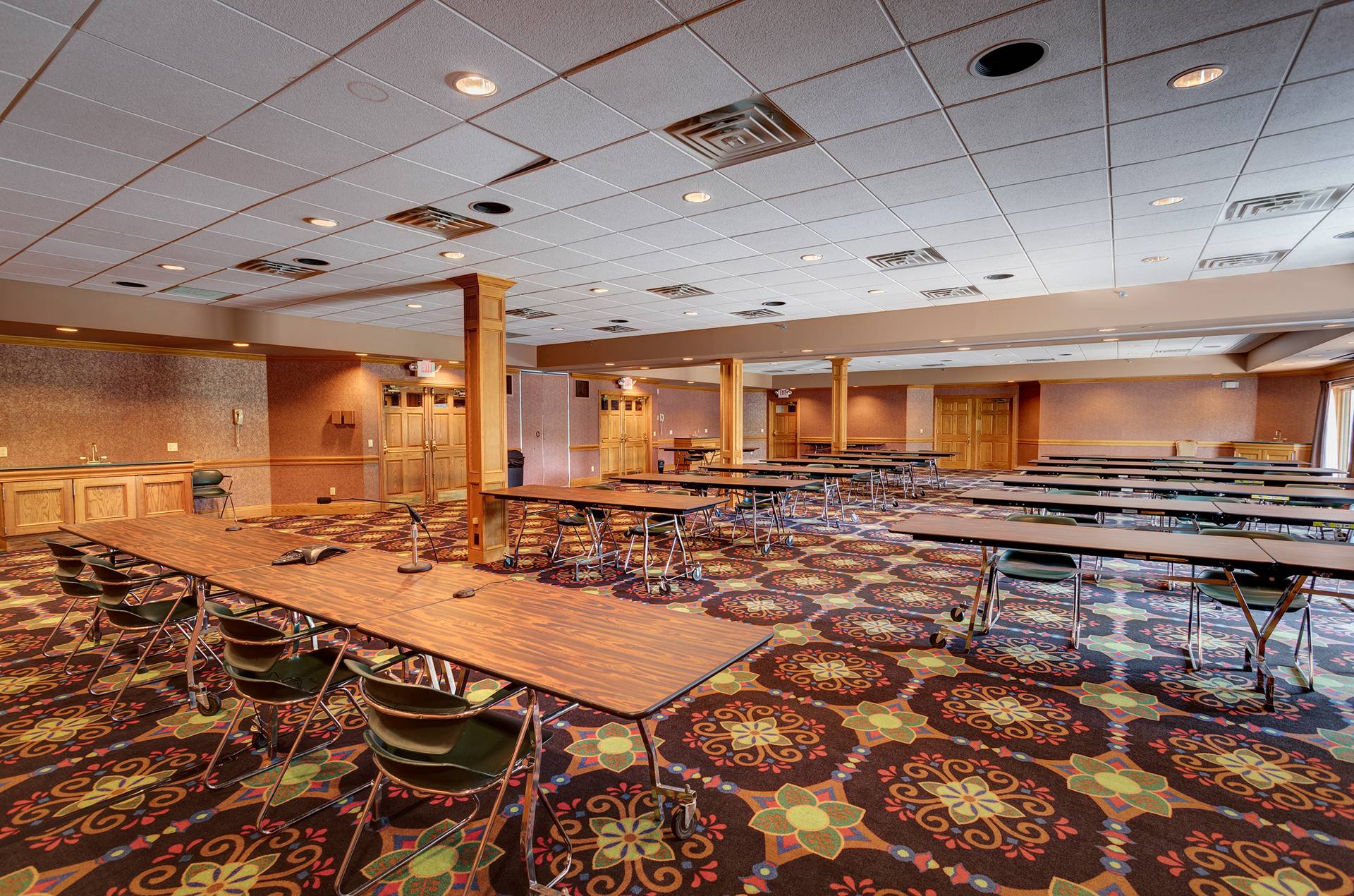 Heather Highlands Inn Conference room