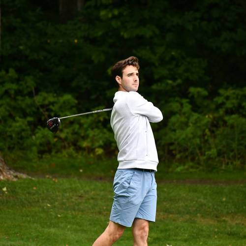 Golfer at The Highlands