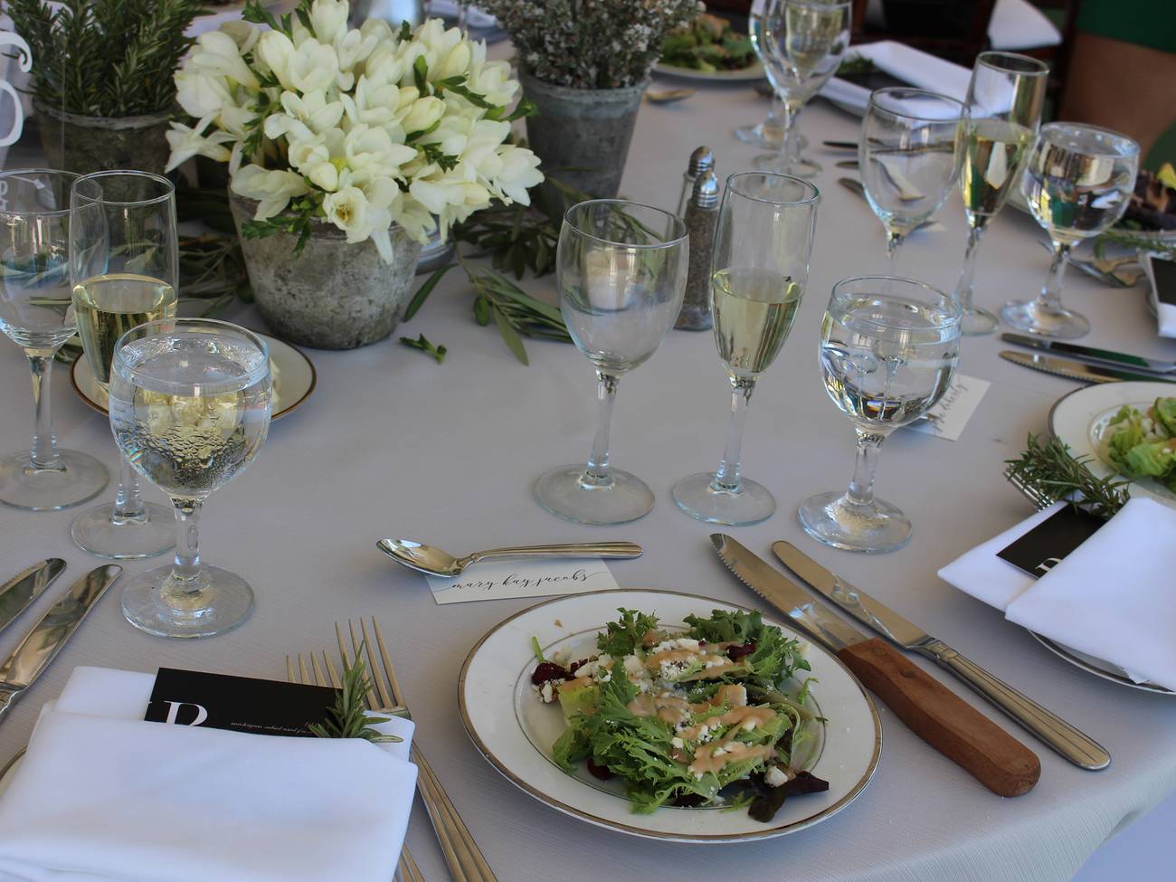 Lakeside patio tablescape