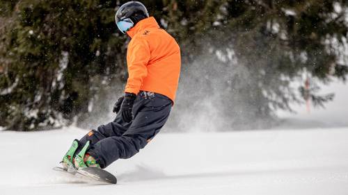 A snowboarder at The Highlands