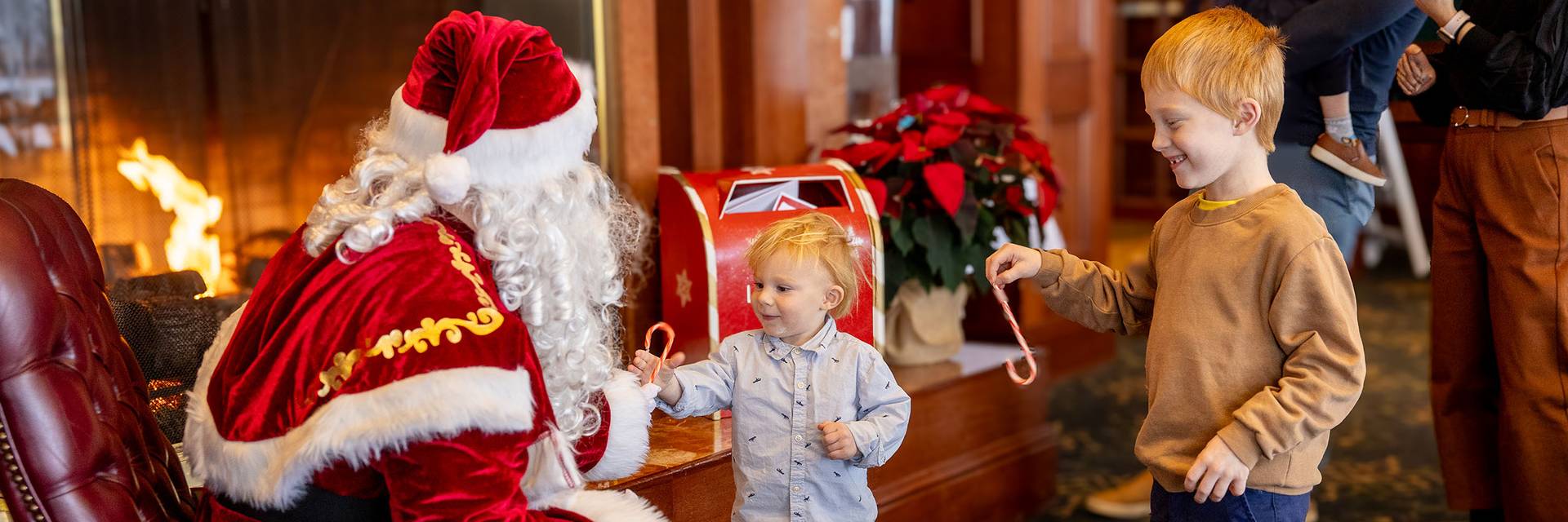 Kids meeting Santa at Country Club of Boyne