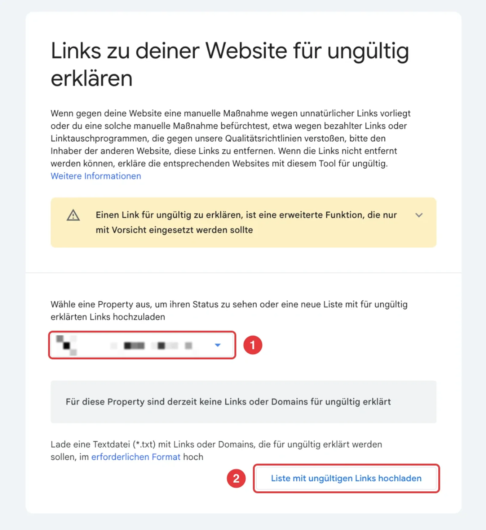 Disavow-Tool in der Search Console: Property-Auswahl und Knopf zum Hochladen der Liste rot markiert