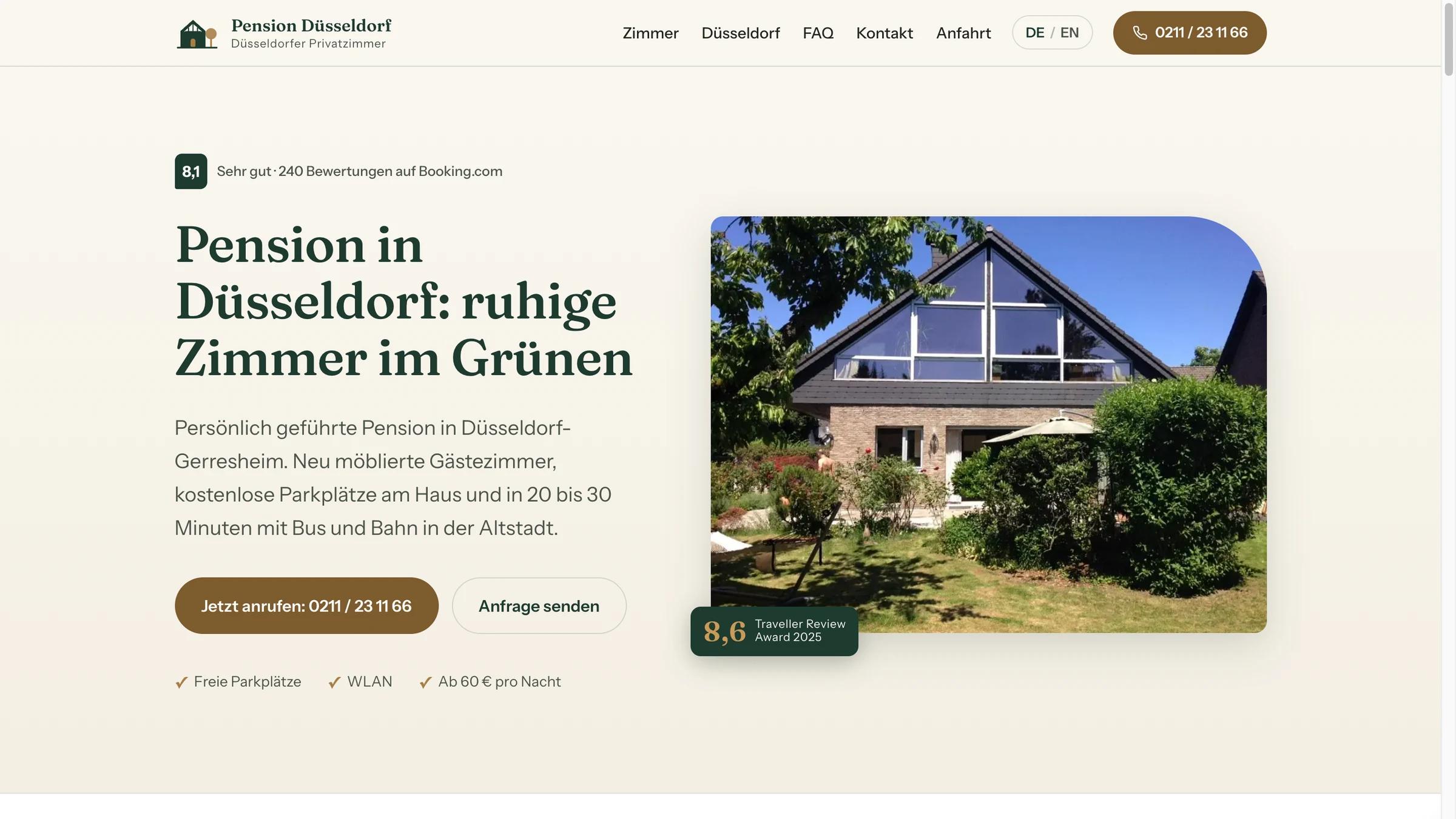 Startseite der Pension Düsseldorf mit Sprachumschalter und Anfrage