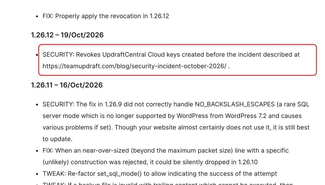 Änderungsprotokoll von UpdraftPlus auf wordpress.org: Der Eintrag zu Version 1.26.12 vom 19. Oktober 2026, der UpdraftCentral-Cloud-Schlüssel widerruft, ist rot umrahmt