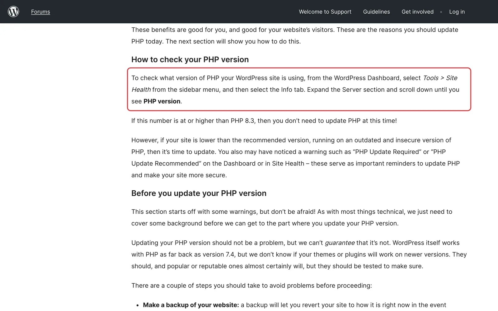 WordPress-Anleitung zum PHP-Update: Die Anleitung, wie man die PHP-Version über Werkzeuge und Website-Zustand findet, ist rot umrahmt