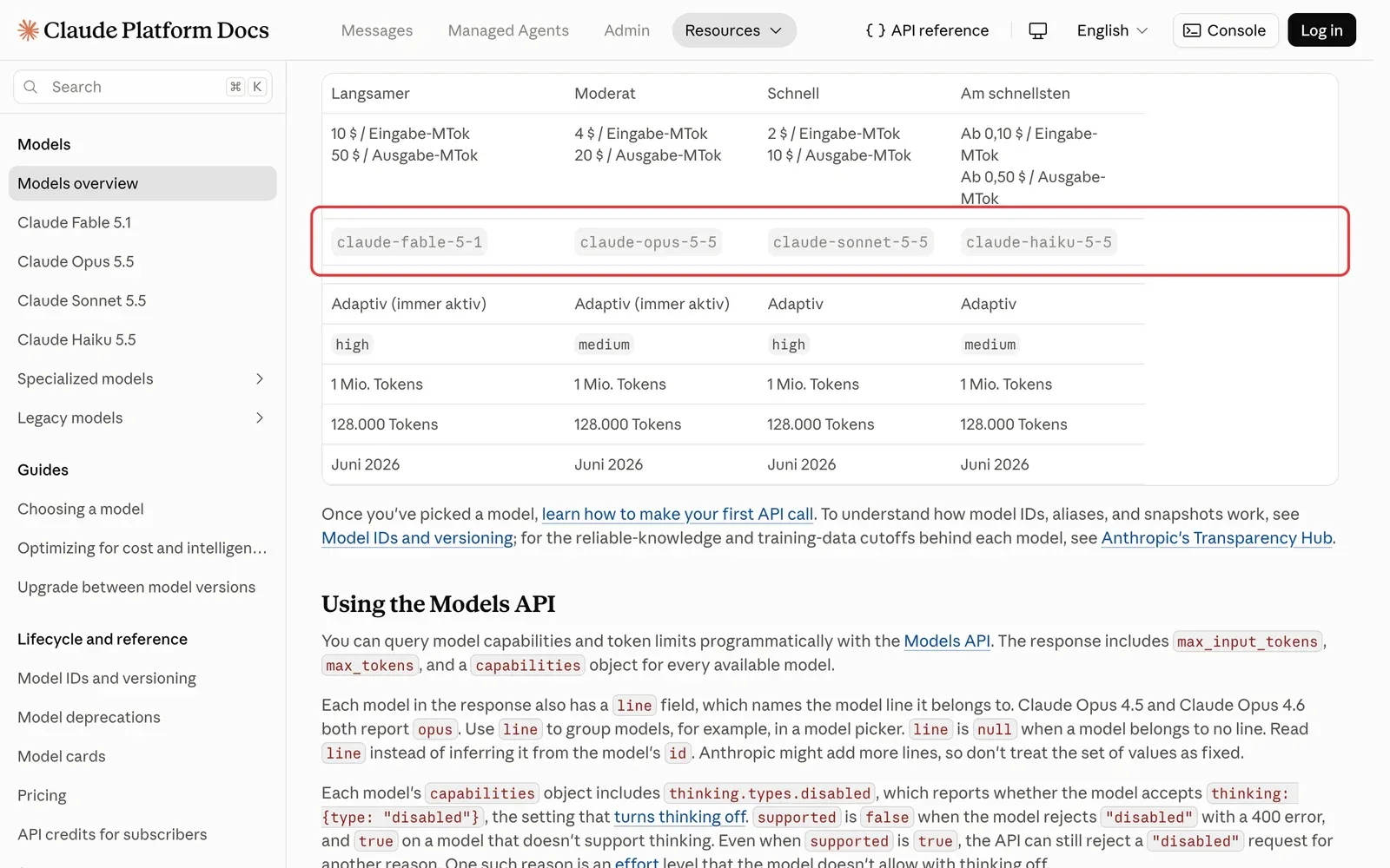 Tabelle aus der Claude-Dokumentation mit Preisen, Modellnamen, Kontextfenster und Wissensstand, die Zeile mit den Modellnamen ist rot markiert