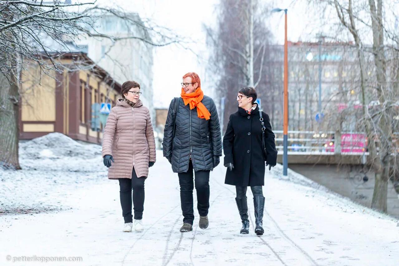  Henkilökuvaus perhehoitolehti 