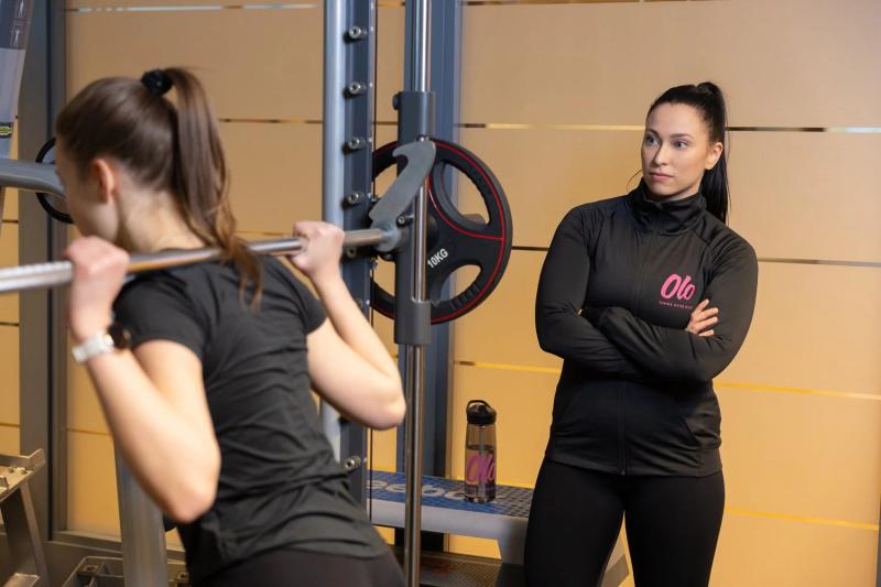 Brändikuvia naisten Liikuntakeskus Ololle