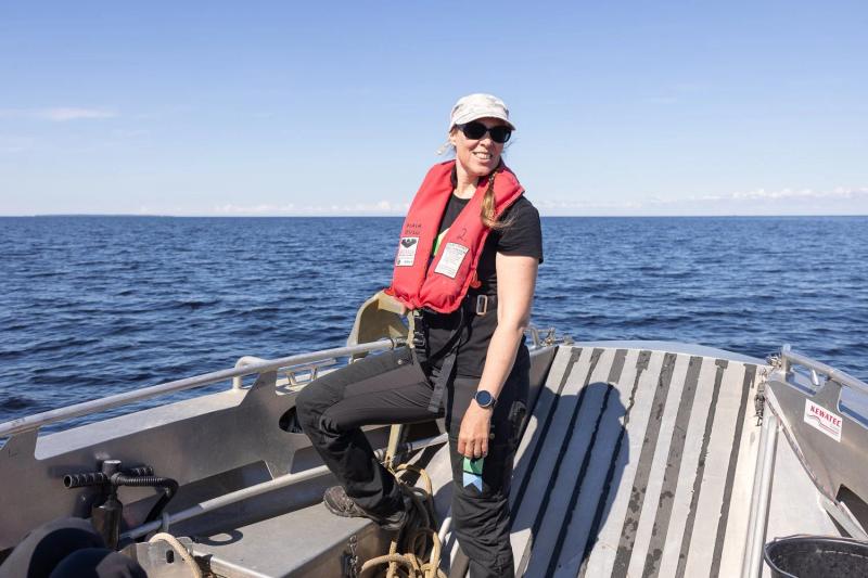 Meribiologi viihtyy pinnan alla – Videokuvaus ja valokuvaus artikkeliin