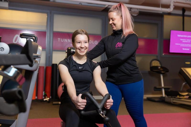 Brändikuvia naisten Liikuntakeskus Ololle