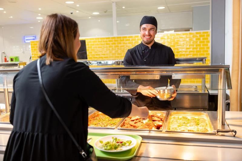 Brändikuvia Osuuskauppa Arinalle rekrytointiin