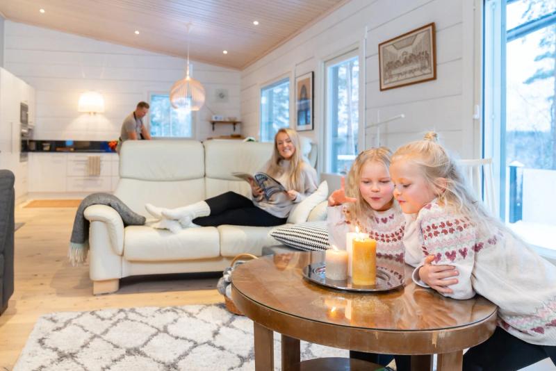 Mainoskuvat Hirsiset Oy:lle Oulussa