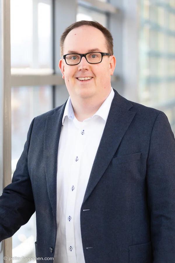 Henkilöstövalokuvaus - keino parantaa yrityksen imagoa ja vahvistaa brändiä