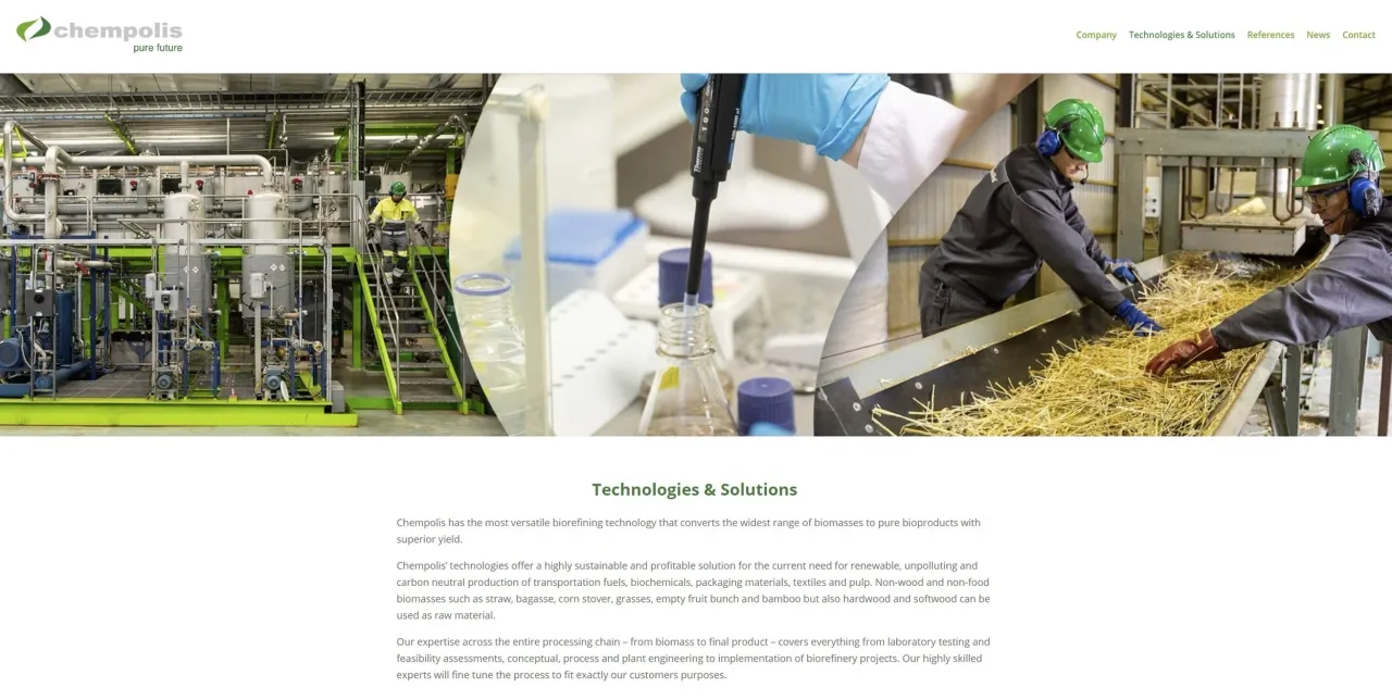 Esitteen aukeama teknologiakuvineen ja tekstipalstoineen.