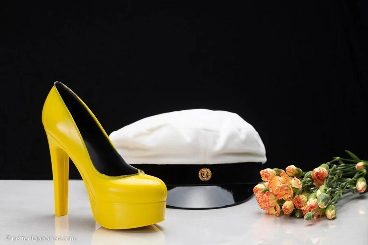  Suklainen ylioppilaslakki 