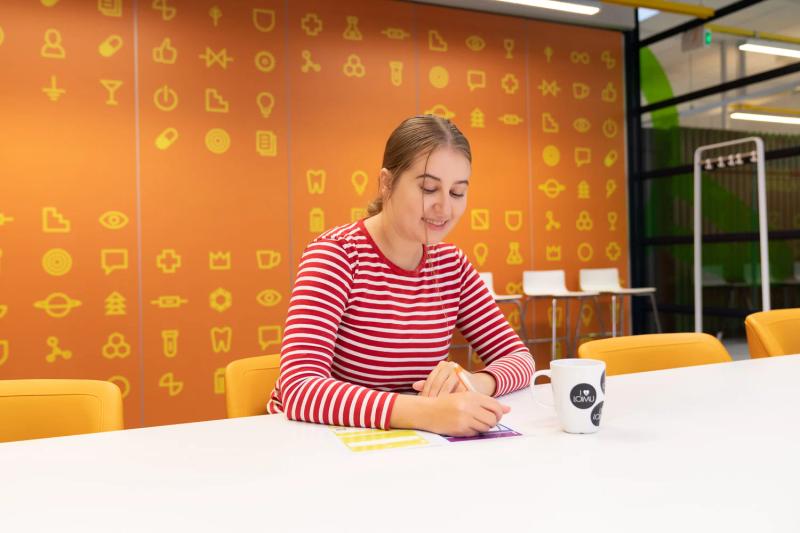 Markkinointiviestintäkuvia Loimu ry:lle