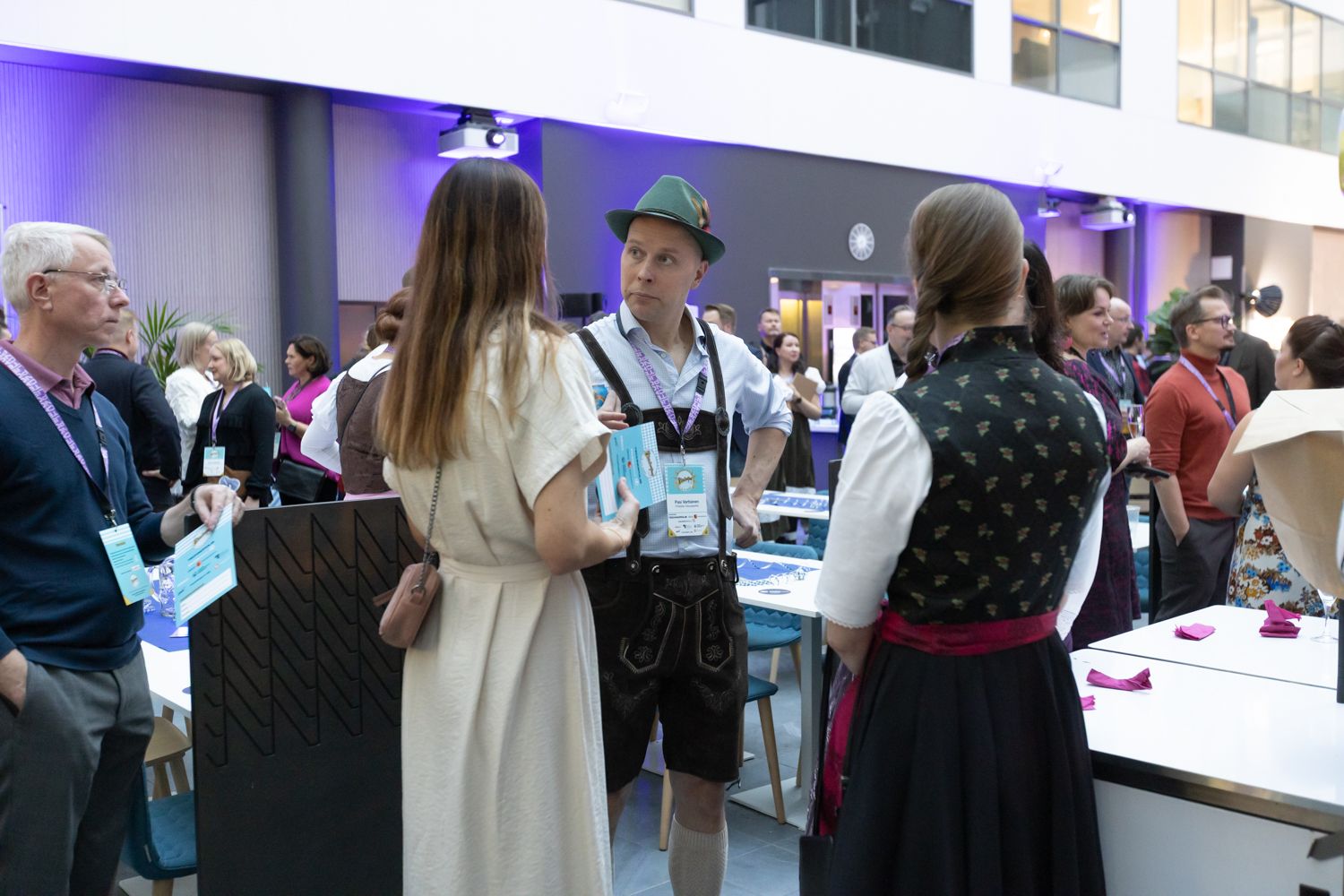 Oulun kauppakamarin Oktoberfest-verkostoitumistapahtuman valokuvaus (ja lyhytvideot)