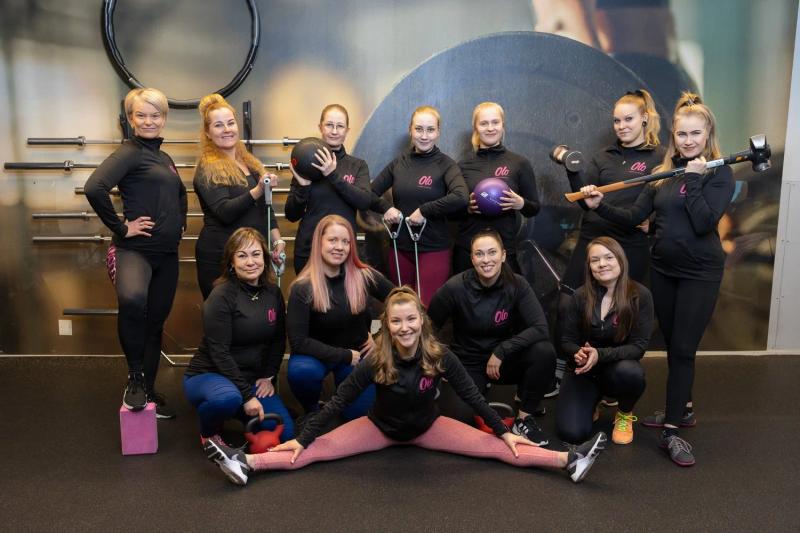 Brändikuvia naisten Liikuntakeskus Ololle