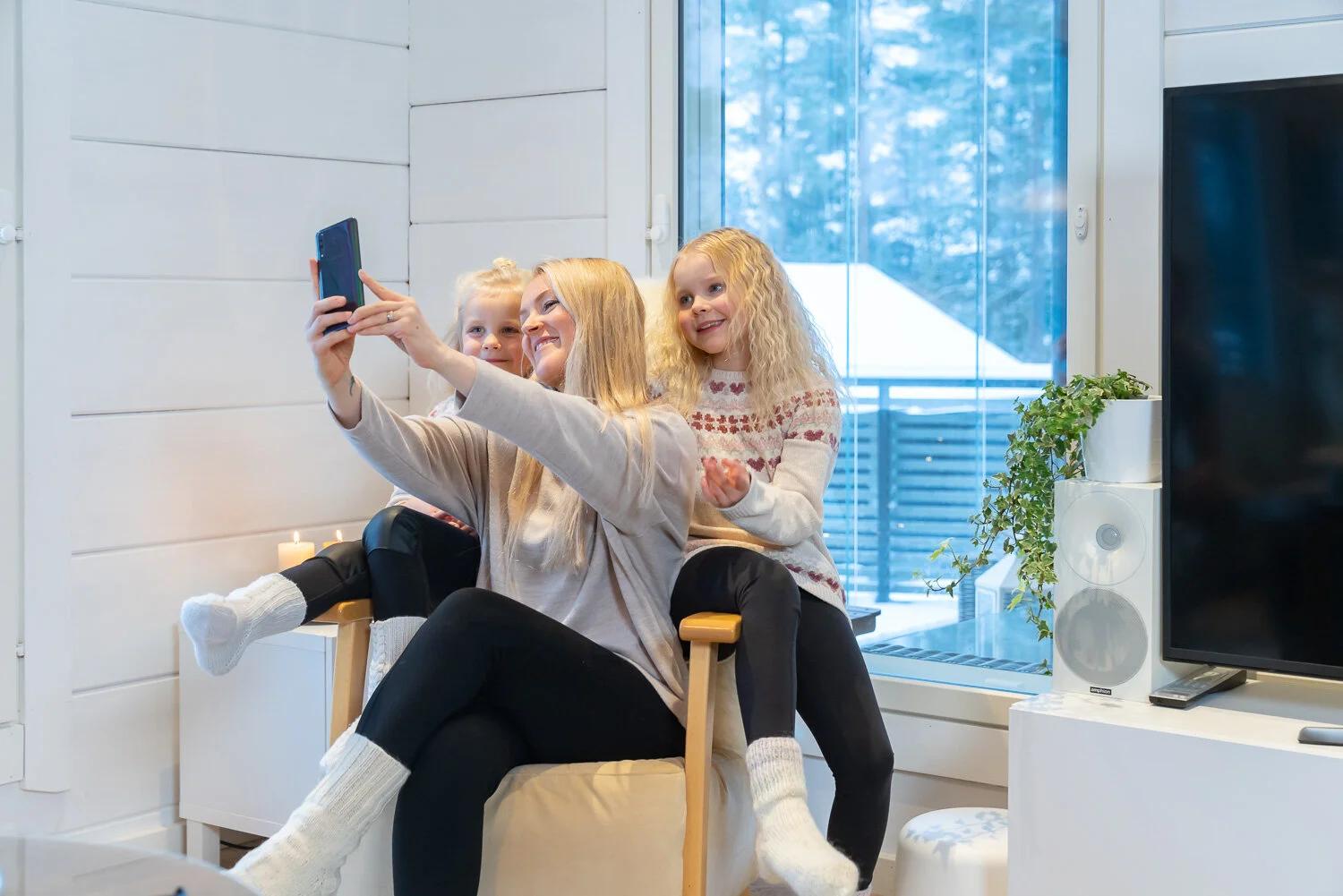 Mainoskuvat Hirsiset Oy:lle Oulussa