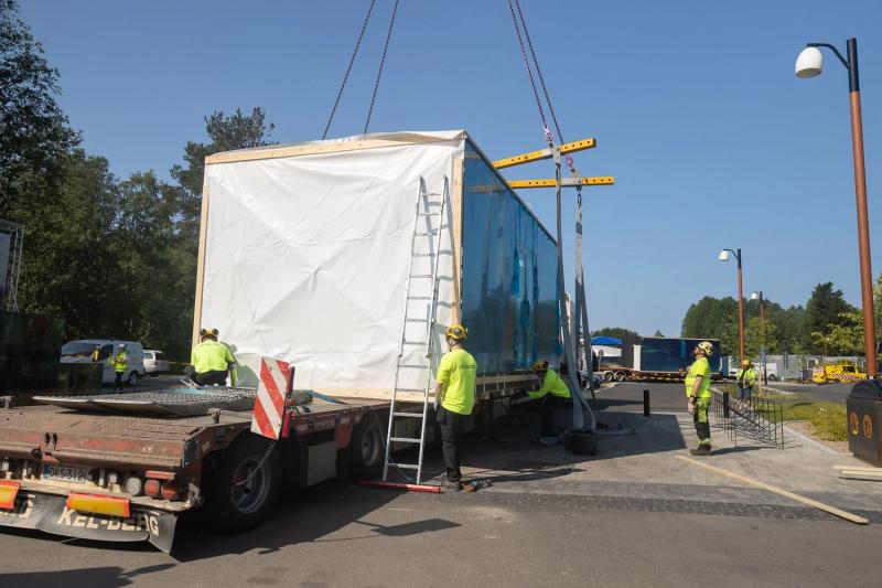 Yrityskuvaukset Oulussa: Nostovideo ja valokuvat E. Helaakoskelle