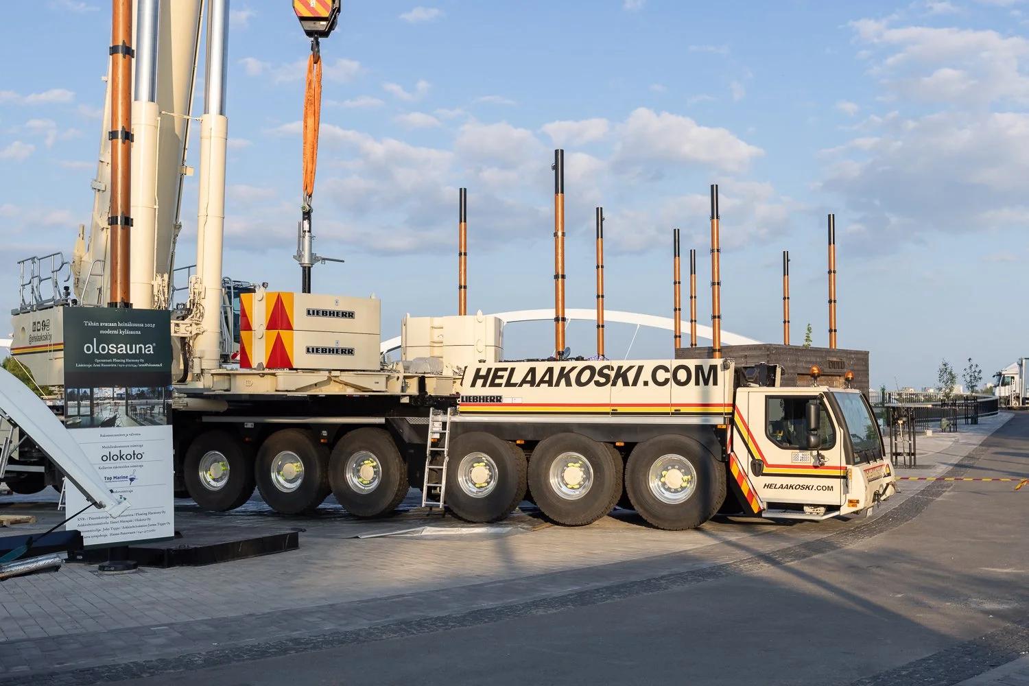 Yrityskuvaukset Oulussa: Nostovideo ja valokuvat E. Helaakoskelle