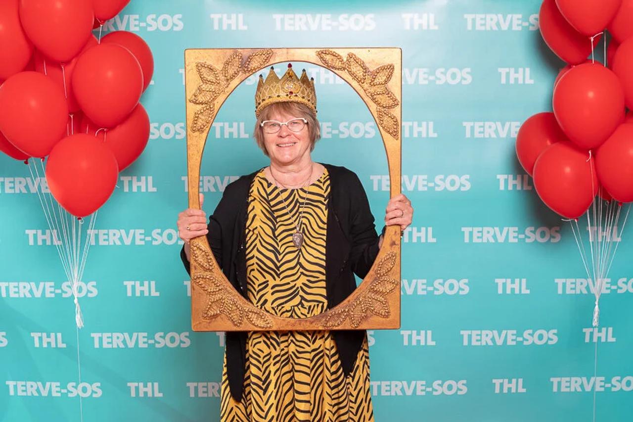 Kuningatar fotoseinäkuvaus