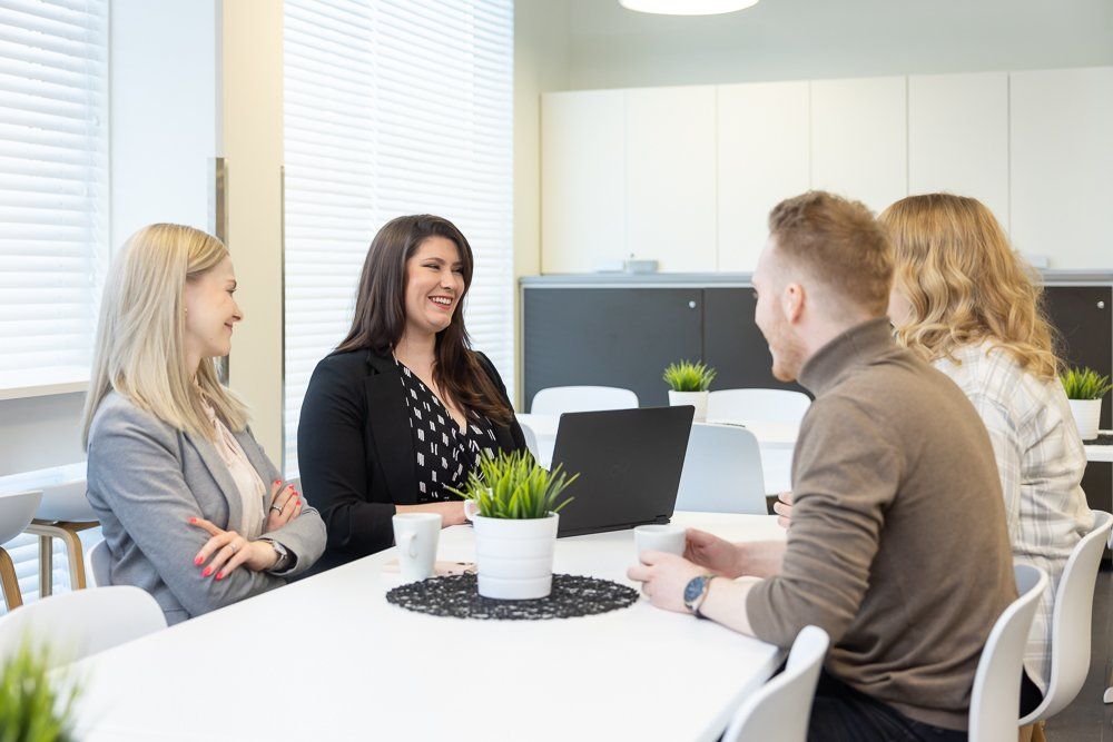 Brändikuvia rekrytoinnin tueksi Talenomille Oulussa