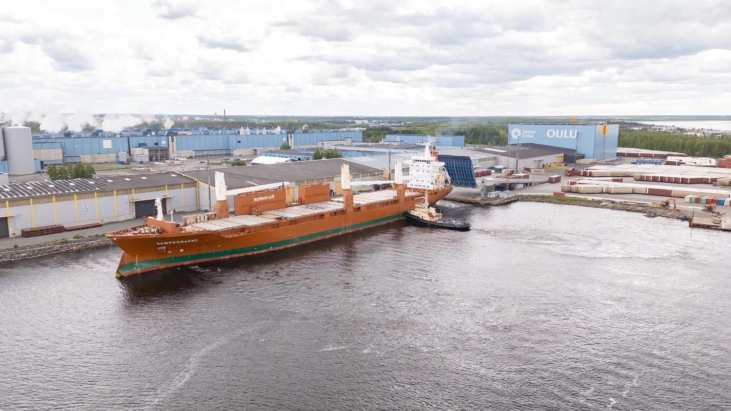Spliethoff m/v Sampogracht — Arrival and First Loading at the Port of Oulu