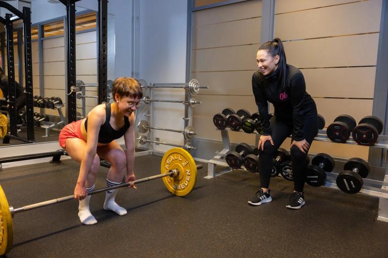 Brändikuvia naisten Liikuntakeskus Ololle