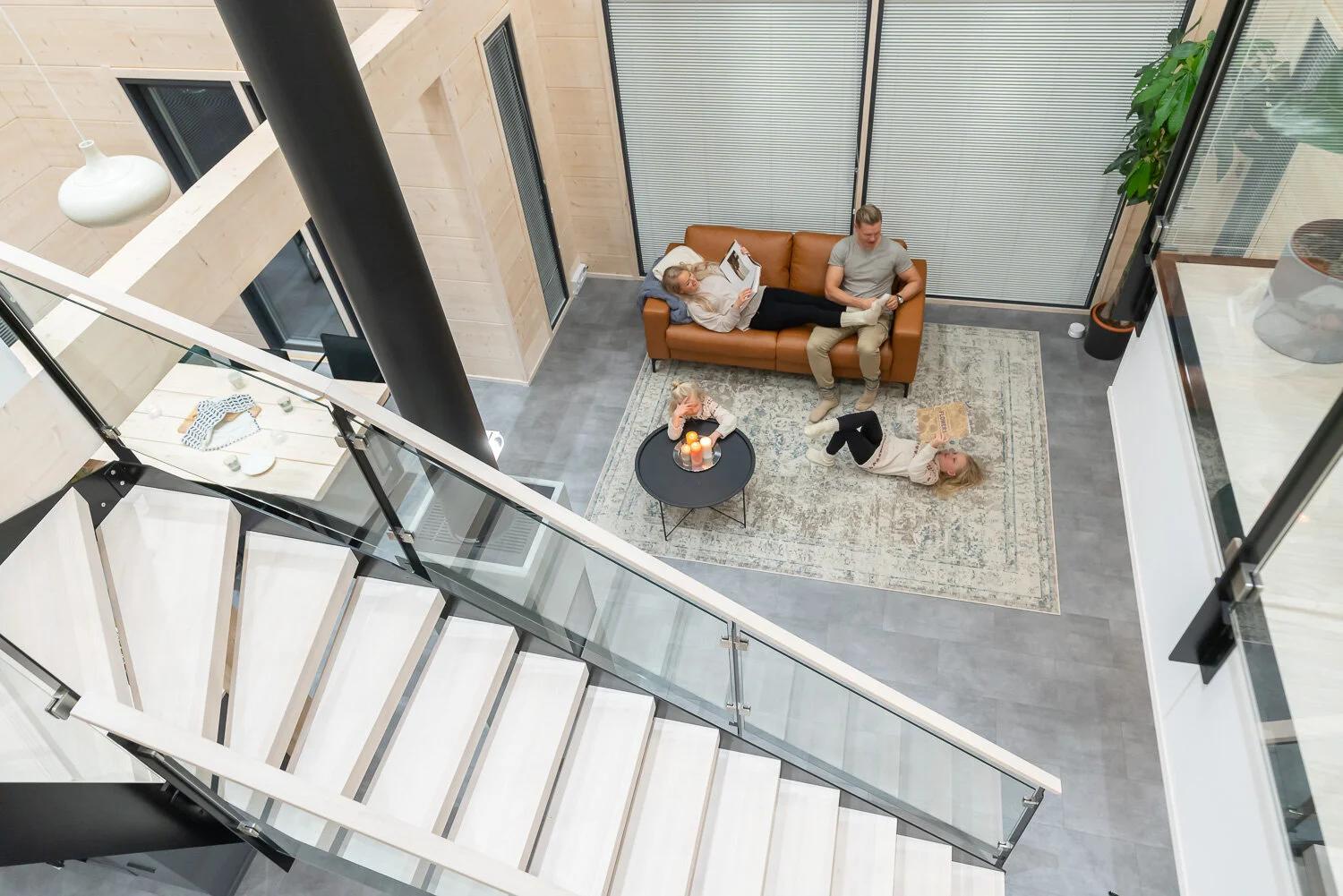 Mainoskuvat Hirsiset Oy:lle Oulussa