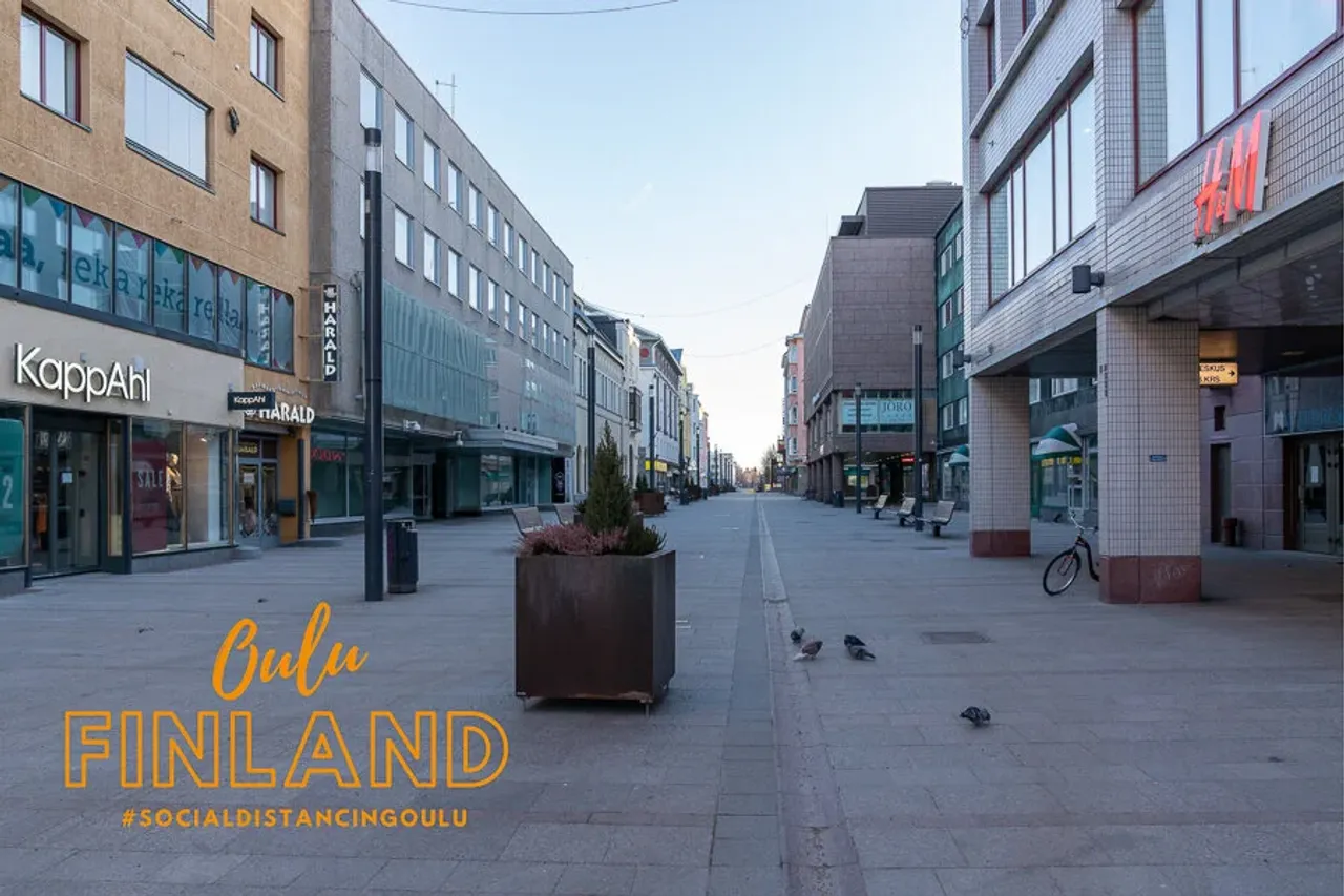 #socialdistancingoulu