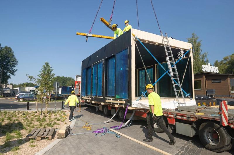 Yrityskuvaukset Oulussa: Nostovideo ja valokuvat E. Helaakoskelle