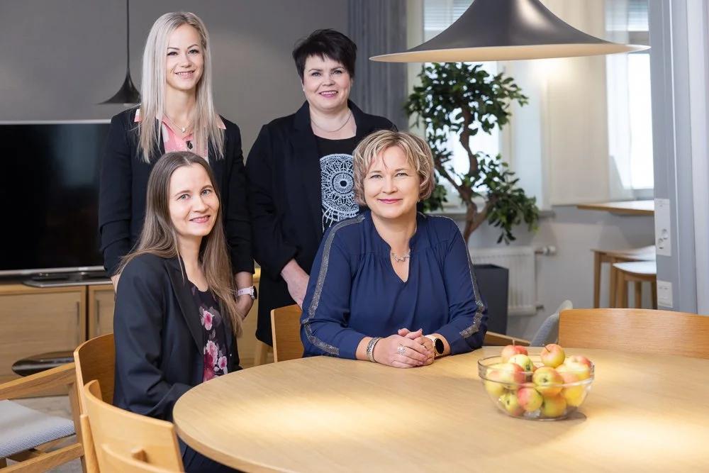 Brändikuvia LähiTapiolalle