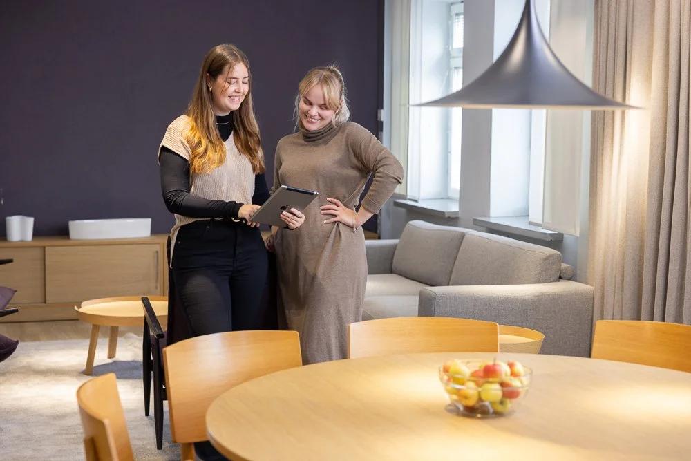 Brändikuvia LähiTapiolalle