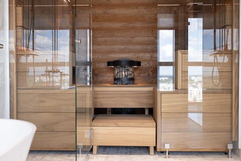 Esittelyvideo, lyhytvideoita sekä valokuvia Skanska Kodeille Oulun Plaanatornin asunnosta