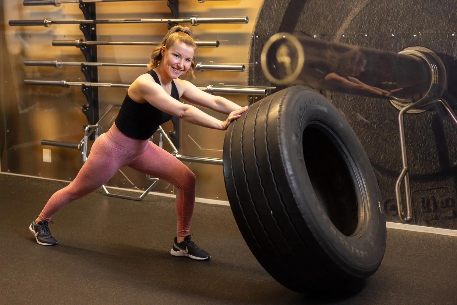 Brändikuvia naisten Liikuntakeskus Ololle