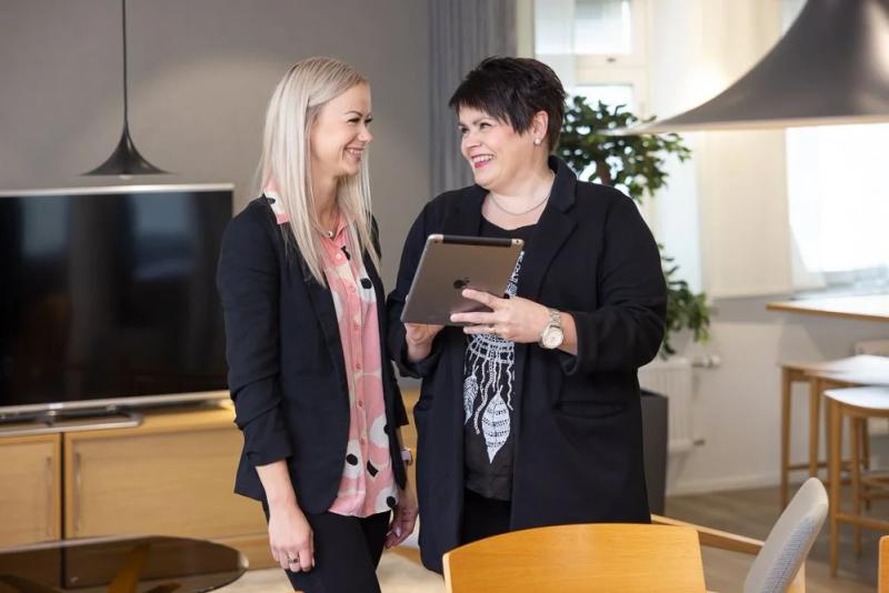 Brändikuvia LähiTapiolalle