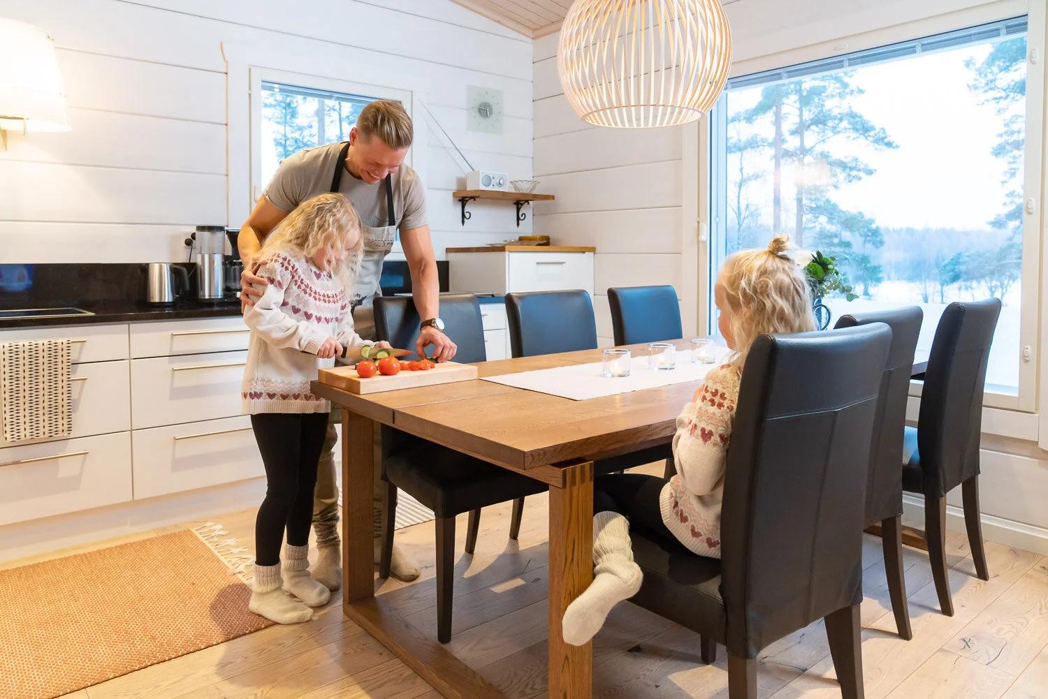 Mainoskuvat Hirsiset Oy:lle Oulussa