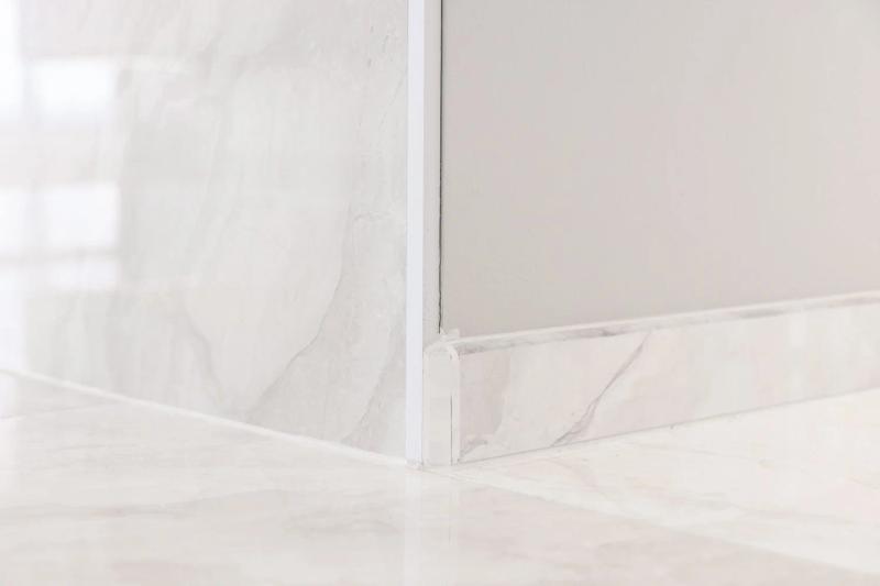 Esittelyvideo, lyhytvideoita sekä valokuvia Skanska Kodeille Oulun Plaanatornin asunnosta