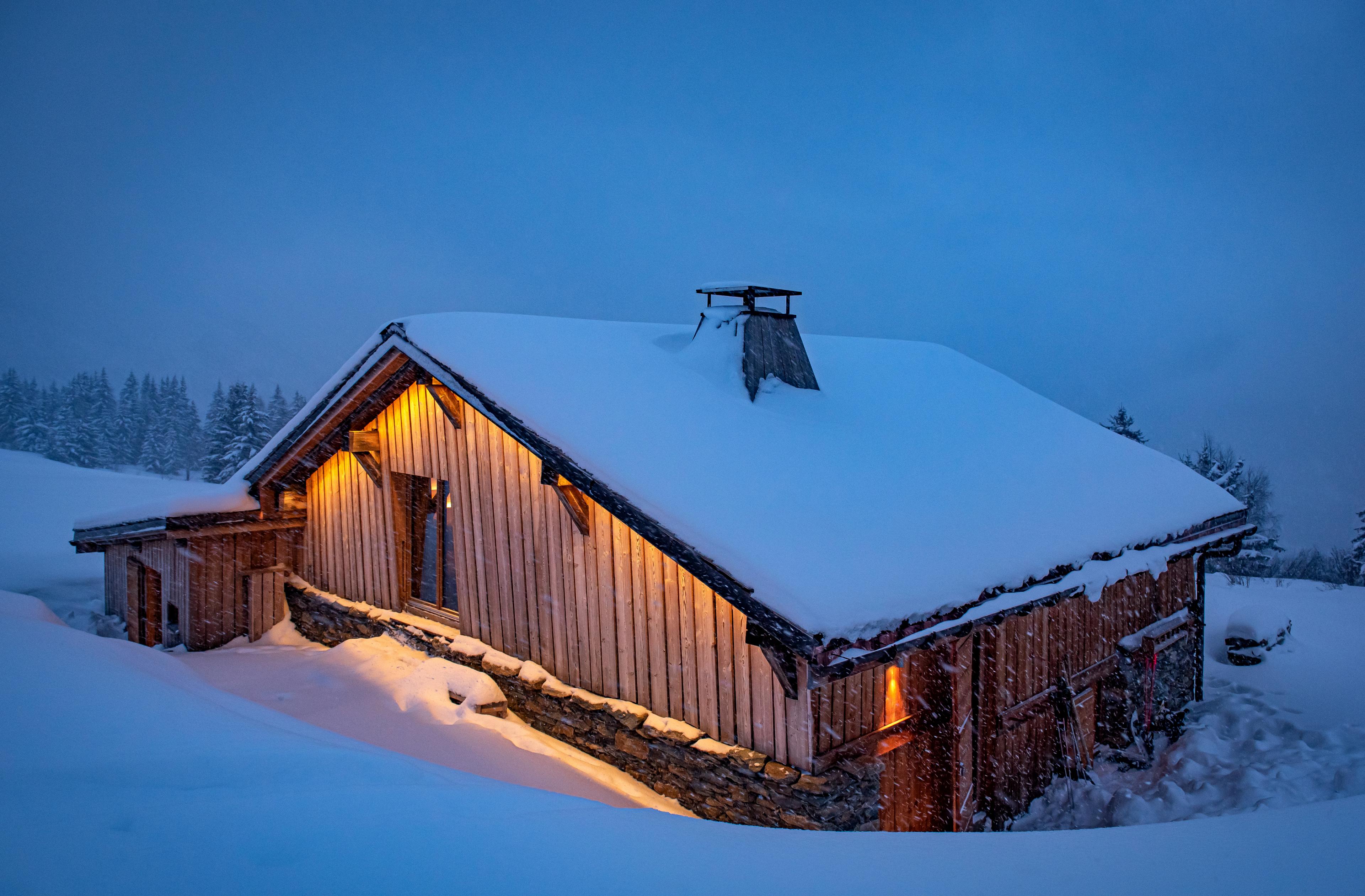 view of the chalet in winter