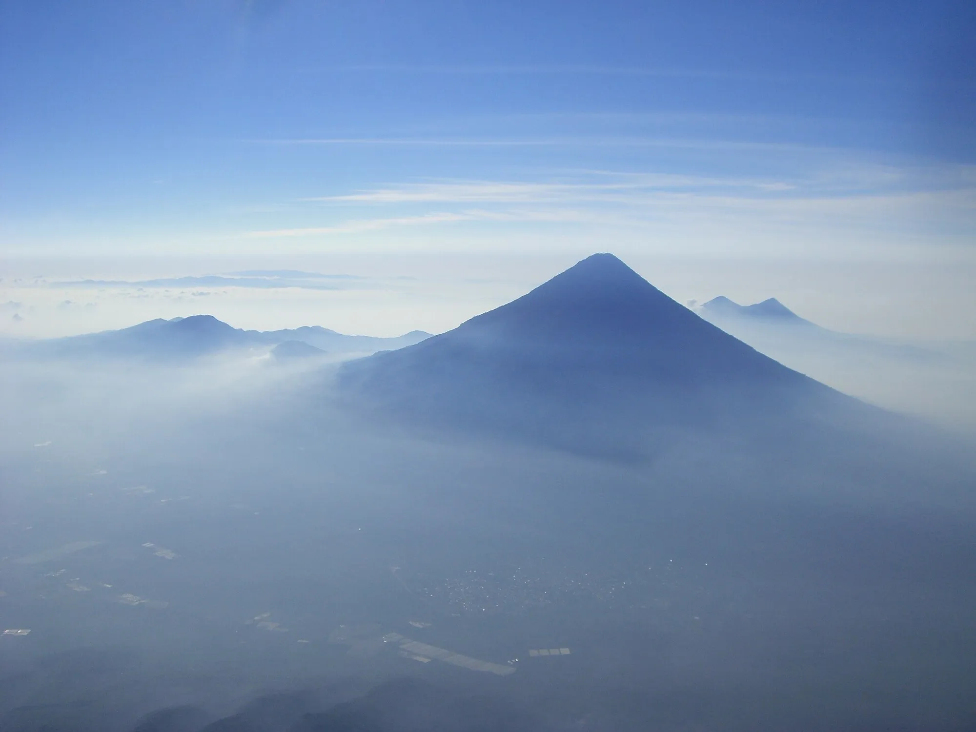 Guatemala Esencial: cultura viva, volcanes y tradiciones mayas: 5